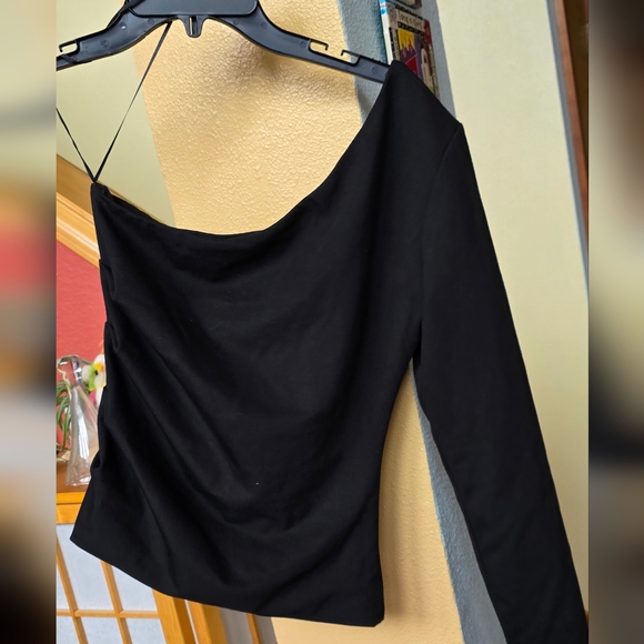 NWT Jet Black Luxe One Sleeve Shoulder Top Size US Medium AUS10 - Picture 4 of 12
